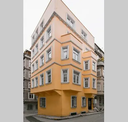 Lägenhetshotell La Notes Pera 3*
